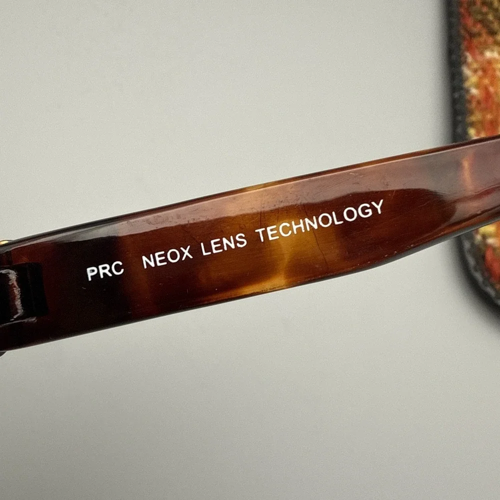 Neox Original Folding Tortoiseshell  Authe Sunglasses w/ Case  by Lori Greiner